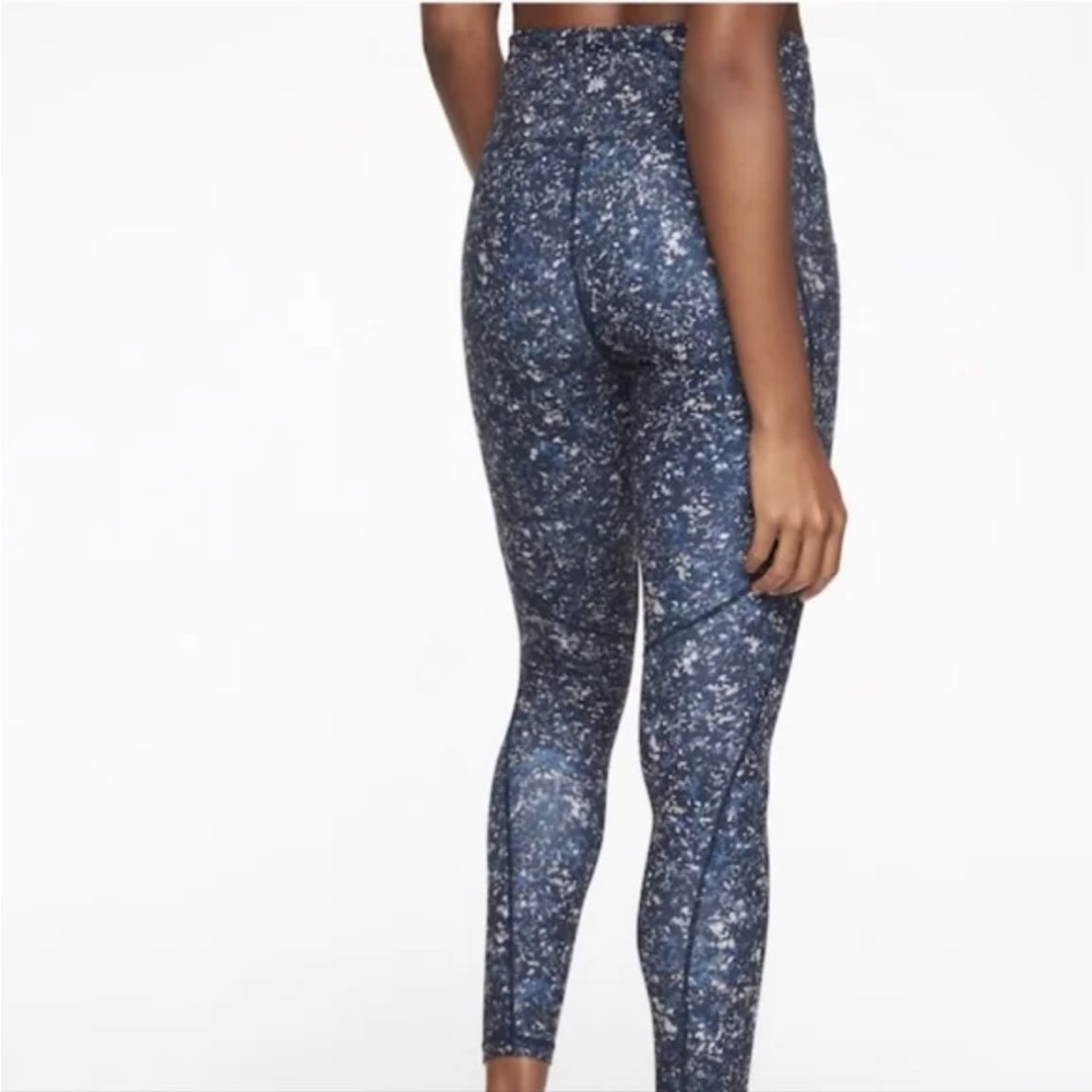 Athleta Blue Sandstone 7/8 Stash Pocket Salutation Tight - Picture 3 of 14